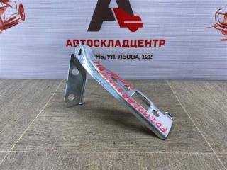 Фото запчасти петля капота правая FORD FUSION 2002-2012 Б/У запчасть Запчасть петля капота правая FORD FUSION 2002-2012