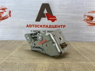 Кронштейн крыла переднего левый RENAULT MEGANE (2008-2016) Б/У Кронштейн крыла переднего левый RENAULT MEGANE (2008-2016)