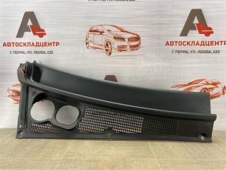 Накладка ветрового стекла (жабо) правая LADA X-RAY