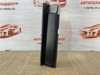 Запчасть накладка фонаря правого VOLKSWAGEN CADDY (2015-н.в.)