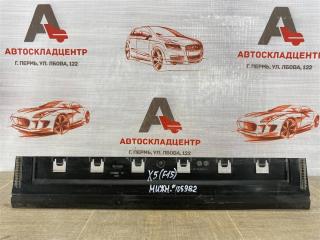Запчасть дефлектор воздушного потока основного радиатора BMW X5-series (F15) 2013-2018