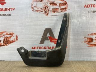 Брызговик передний правый LADA LARGUS Б/У Брызговик передний правый LADA LARGUS