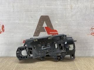 Ручка двери наружная - каркас правая AUDI A4 (B9) 2015-н.в.
