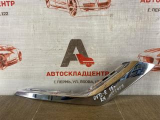 Запчасть молдинг бампера передний правый MITSUBISHI OUTLANDER (2012-н.в.) 2015-