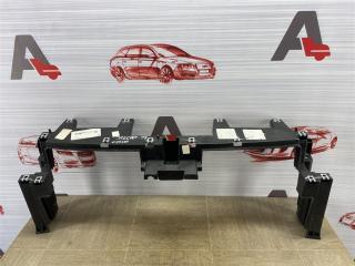 Запчасть кронштейн решетки радиатора JAECOO J8