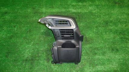 Подстаканник правый HONDA FIT