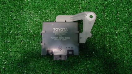 Запчасть блок управления дверьми TOYOTA HIACE