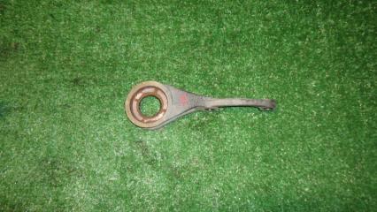 Запчасть крепление редуктора правое TOYOTA LITEACE NOAH