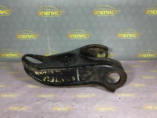 Рычаг подвески верхний передний правый Opel Frontera B