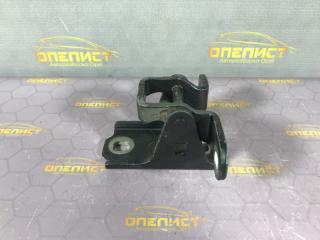 Запчасть петля двери нижняя передняя правая Opel Insignia