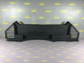 Запчасть накладка порога багажника Opel Astra