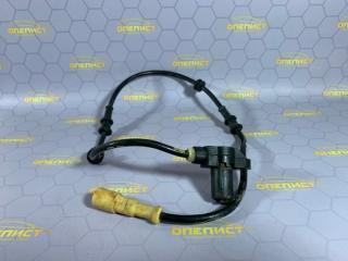 Запчасть датчик абс передний Opel Vectra