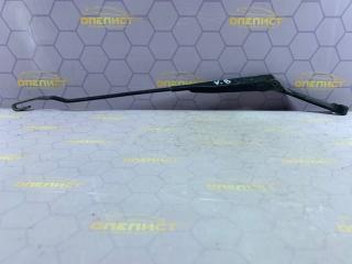 Запчасть щеткодержатель передний левый Opel Vectra