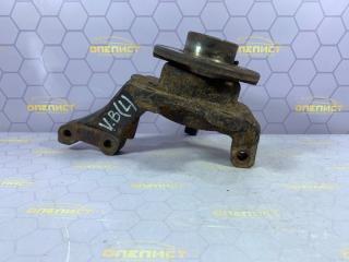 Кулак поворотный передний левый Opel Vectra