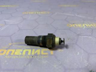 Запчасть датчик температуры двигателя Opel Vectra