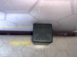 Запчасть реле указателя поворотов Opel Vectra