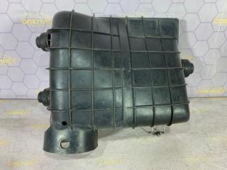 Запчасть корпус воздушного фильтра Opel Omega