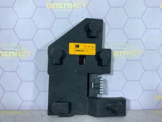 Запчасть плата фонаря задняя левая Opel Vectra 1997