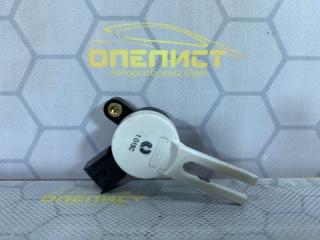 Запчасть датчик педали сцепления Opel Insignia