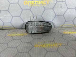 Поворотник в крыле Opel Astra 2002
