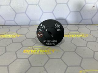 Запчасть выключатель пассажирской airbag Opel Astra
