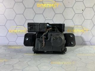 Замок крышки багажника Opel Antara