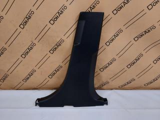 Обшивка стойки правая Kia Soul