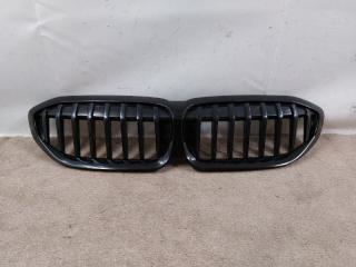 Запчасть решетка радиатора BMW 3er