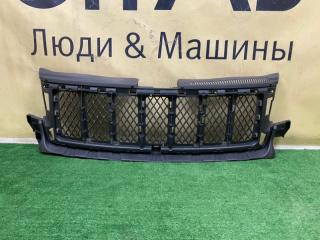 Запчасть решетка радиатора Jeep Grand Cherokee