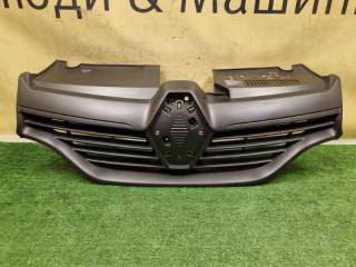 Решетка радиатора Renault Logan