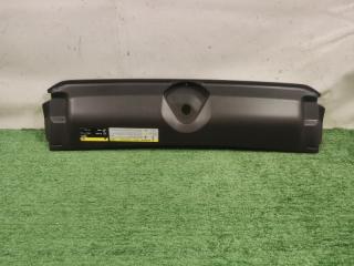 Фото запчасти накладка замка капота Audi A4 Б/У запчасть Запчасть накладка замка капота Audi A4