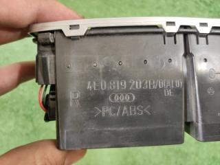 Дефлектор воздушный задний A8 D3