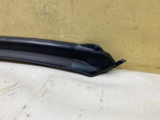 Уплотнитель двери задний правый E-Pace