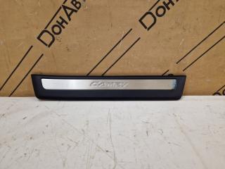 Накладка порога внутренняя задняя правая Toyota Camry