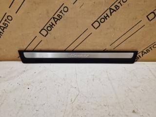 Накладка порога внутренняя передняя правая Toyota Camry