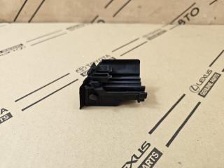 Уплотнитель двери передний левый Toyota Camry