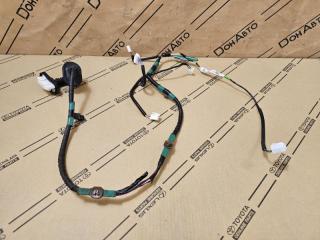 Проводка двери задняя правая Toyota Camry