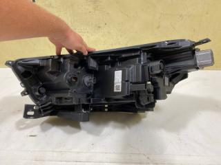 Фара правая M6 Фара правая M6