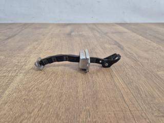 Запчасть ограничитель двери задний правый Nissan X-Trail