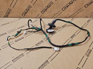 Проводка двери задняя правая Toyota Camry