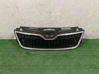 Решетка радиатора Skoda Rapid