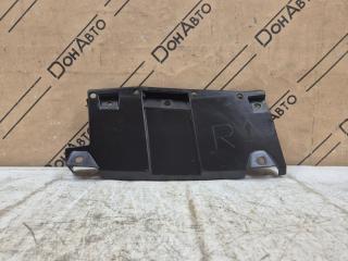 Пыльник бампера задний правый Toyota Rav4