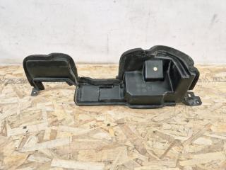 Запчасть дефлектор радиатора правый Omoda C5