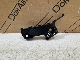 Запчасть кронштейн бампера передний левый Mazda 6
