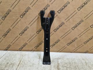 Запчасть суппорт радиатора Subaru Forester