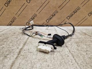 Проводка двери задняя правая Toyota Camry