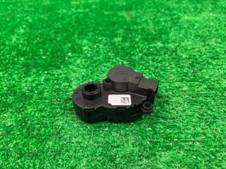 Запчасть моторчик заслонки отопителя Citroen C4