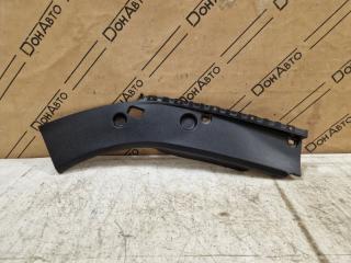 Накладка замка капота правая Changan Uni-K