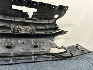 Решетка радиатора Granta FL