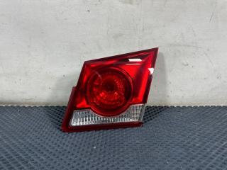Запчасть фонарь задний правый Chevrolet Cruze
